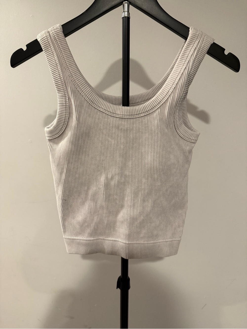 Zenana Outfitters Beige Ribbed Scoop Tank